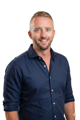 Portrait of Kevin E Yankow, Broker & Owner